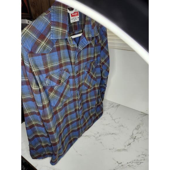 Wrangler Western Pearl Snap Flannel Shirt Plaid Long Sleeve Cowboy Size M - Picture 5 of 9
